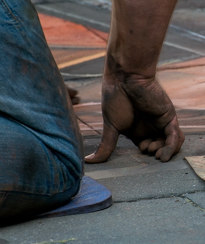 Geldern Straßenmaler D35_9917 als Smart-Objekt-1 Kopie.jpg - Da für Heute 38 Grad Celsius angesagt waren fiel uns nichts besseres ein als wieder zu den Straßenmalern zu schluffen. 